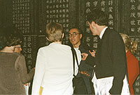 Wenda Gu at the openning of "Intersections and Translations" at National Gallery of Australia, 2001.